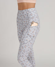 Load image into Gallery viewer, Ace High Waisted Legging - Ace Athletics 
